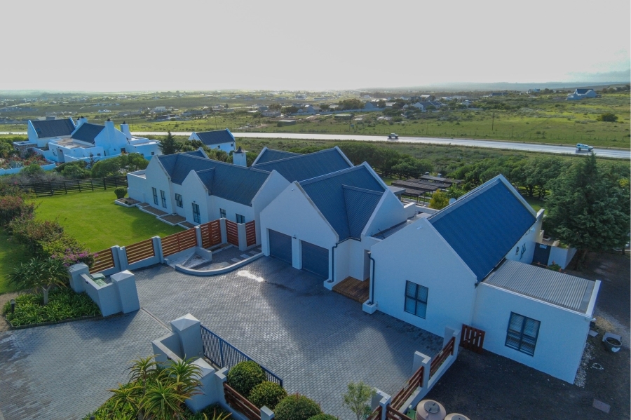9 Bedroom Property for Sale in Olifantskop Western Cape